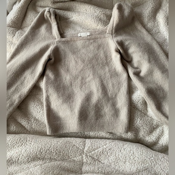 H&M puff sleeve square neck sweater - Picture 5 of 8